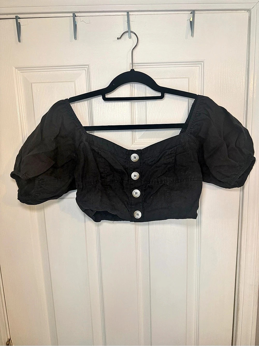 Black Puff Sleeve Crop Top Like New